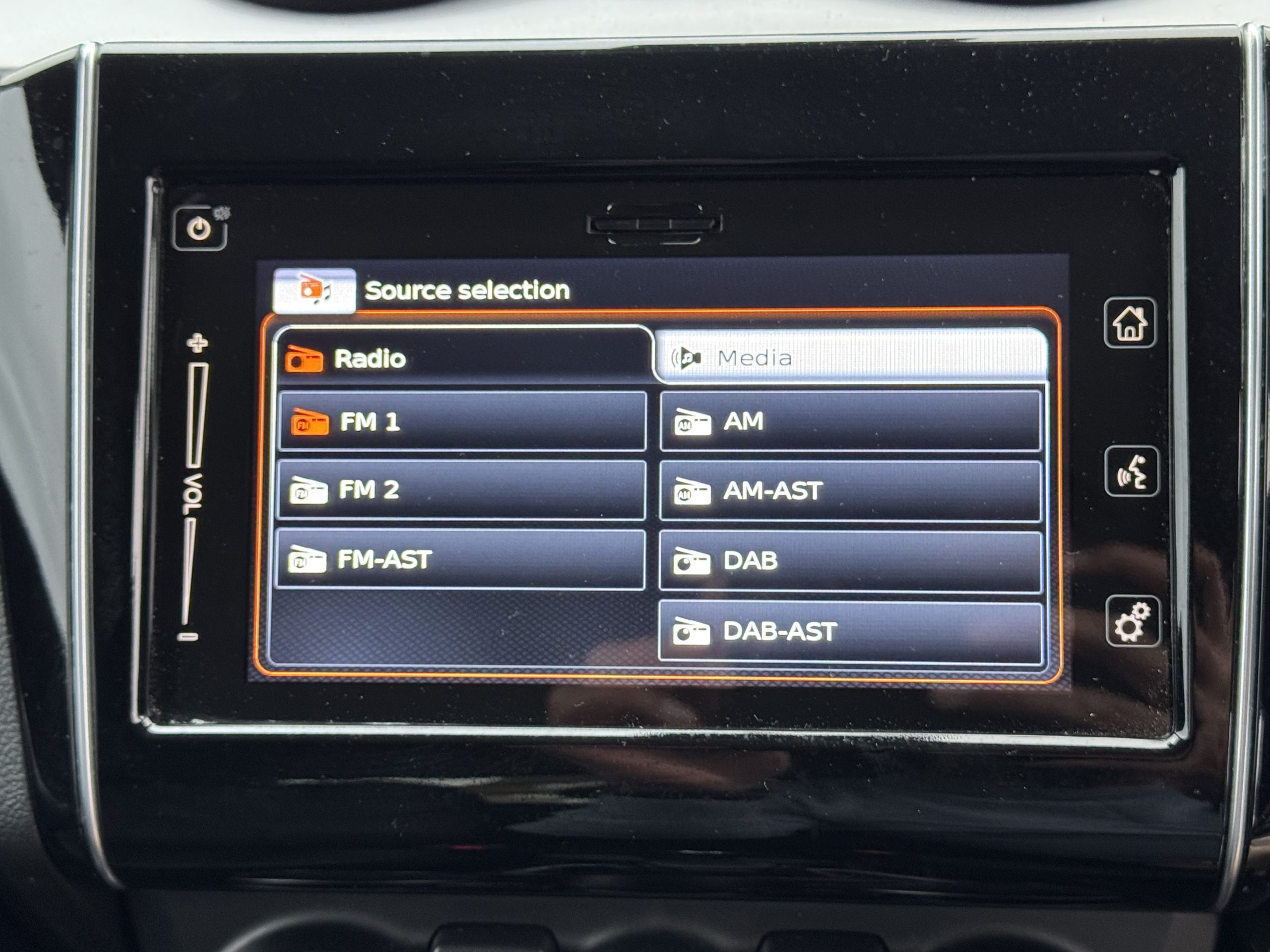 
								Private: Suzuki Swift 1.2 SZ5 Dualjet Hybrid CVT Automatic – RV73 MLN – 12 Month Warranty full									